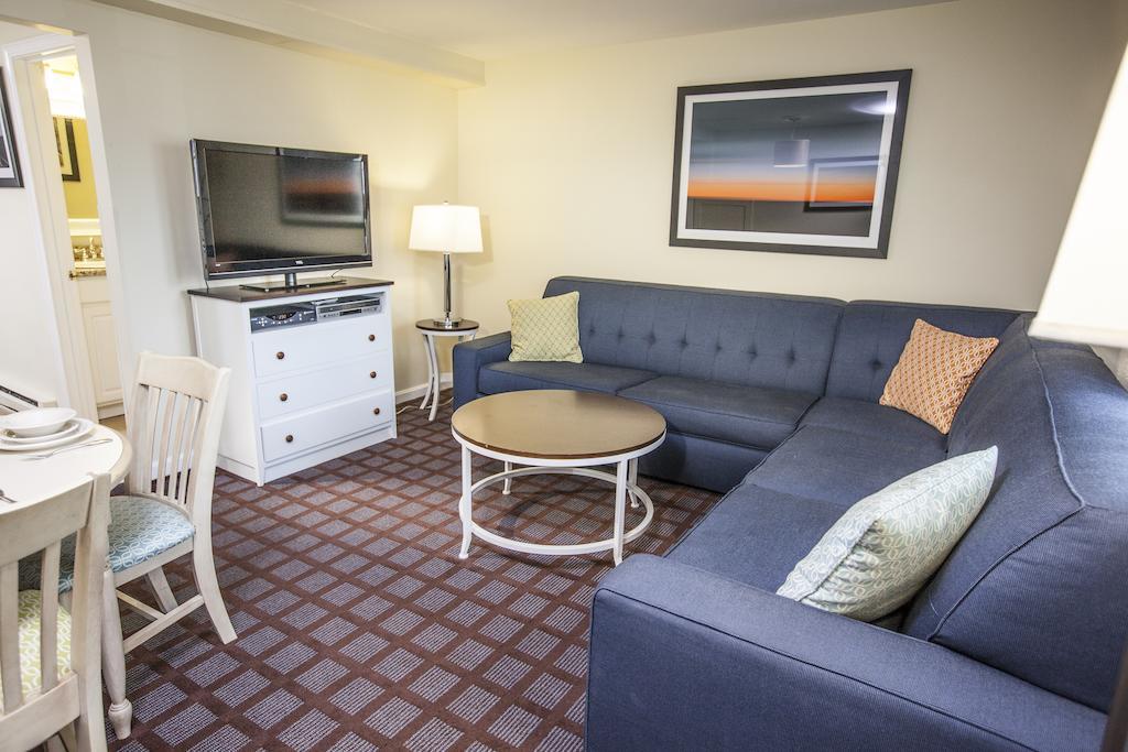 Cape Winds Resort 海恩尼斯 外观 照片