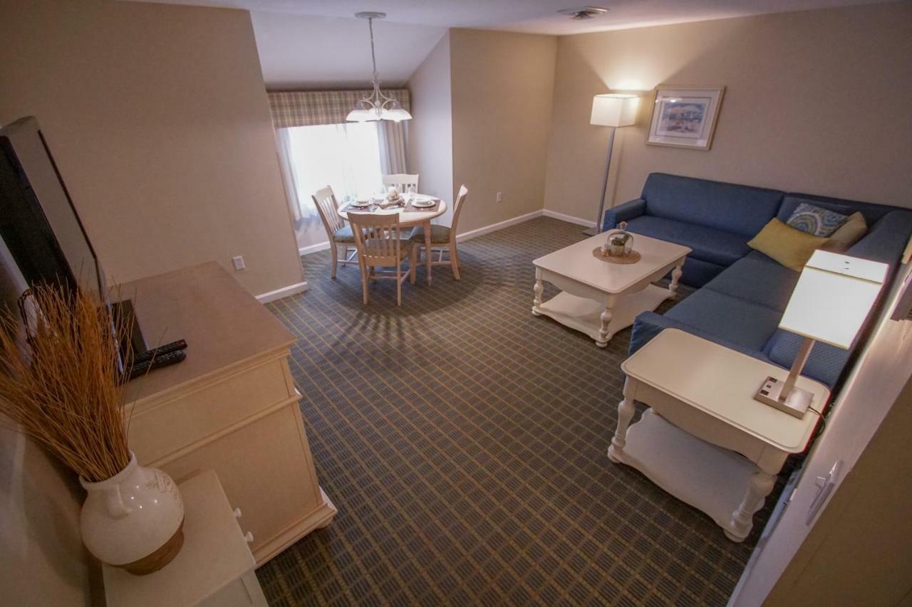 Cape Winds Resort 海恩尼斯 外观 照片