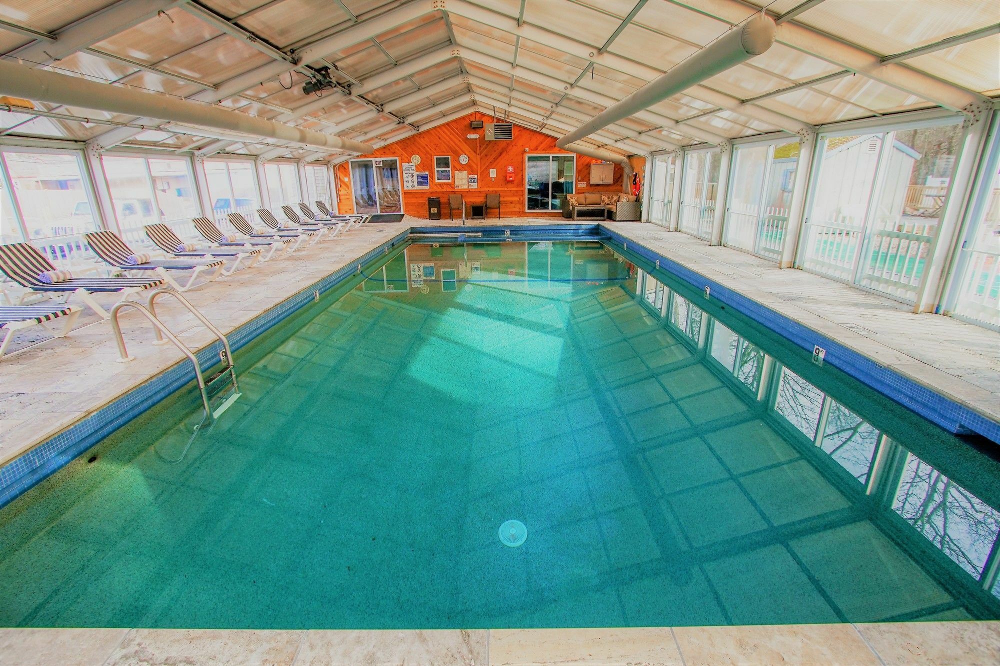 Cape Winds Resort 海恩尼斯 外观 照片